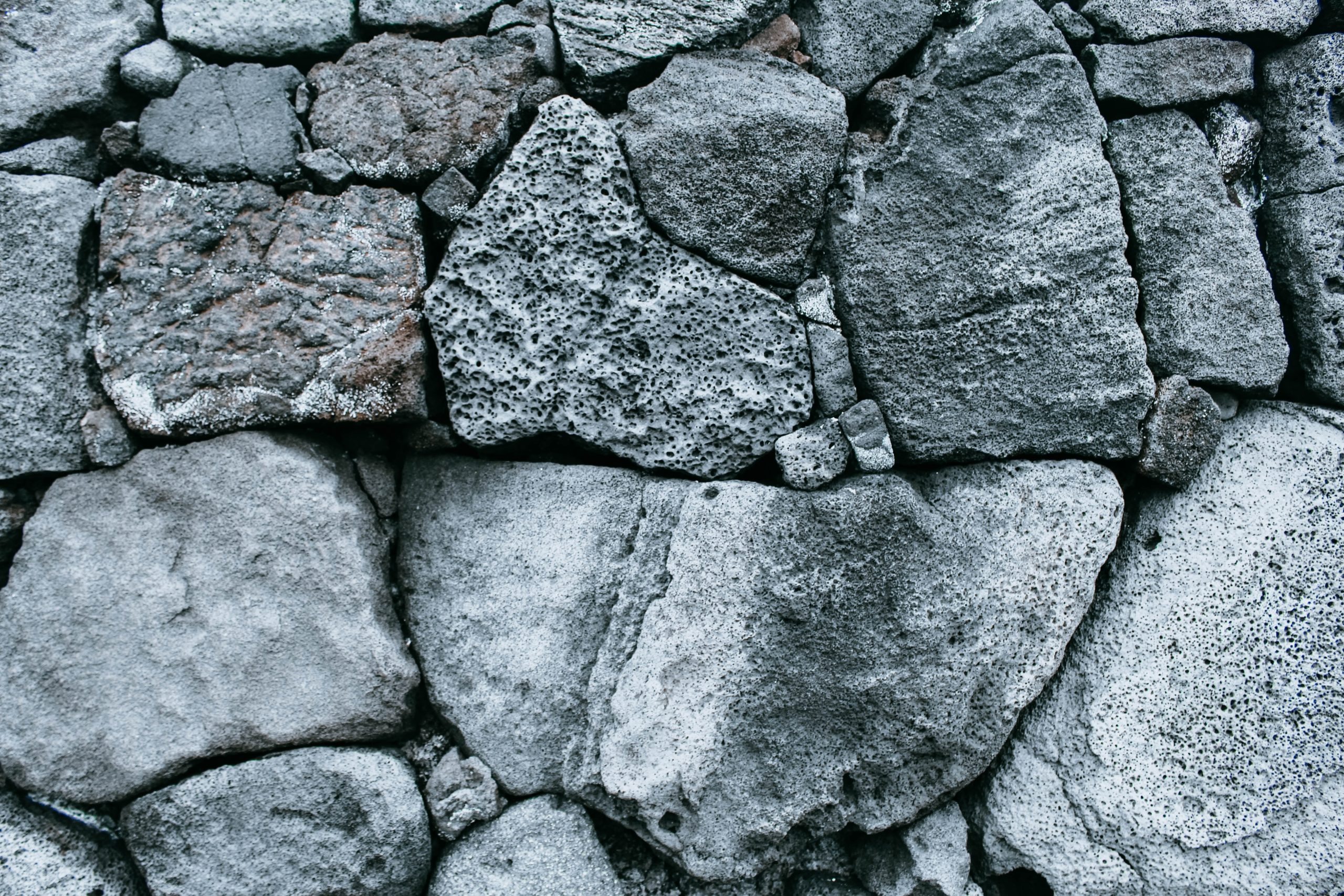 kristen-sturdivant-8Fer_szW-i4-unsplash Permittivity and permeability measurement